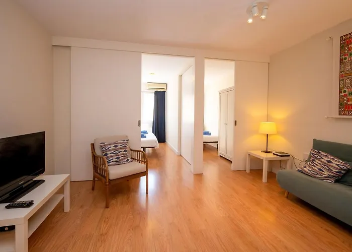 Sagrada Familia- Rossello By Interhome